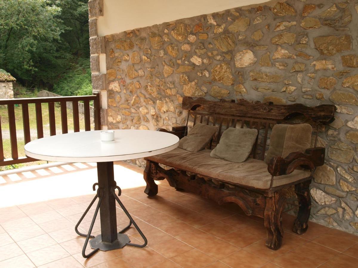 Hostal Rural Onbordi Lesaka Exterior photo